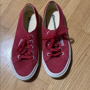 Red Suede Supergas